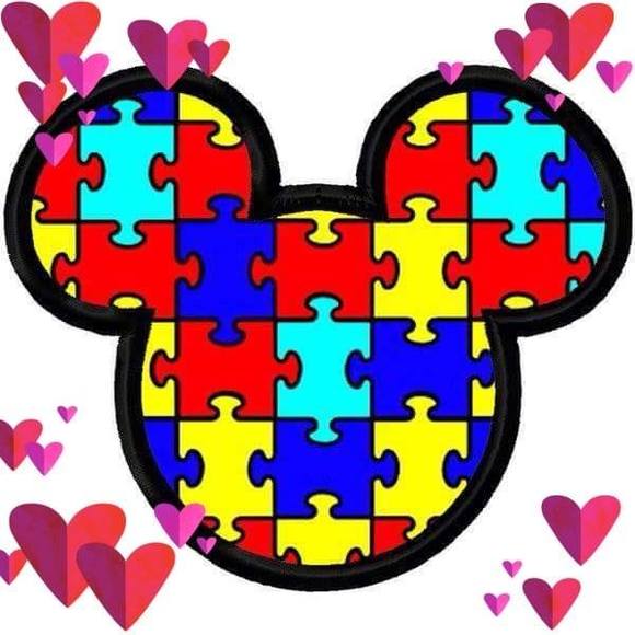 Meet your Posher, Lucia - Picture 1 of 1